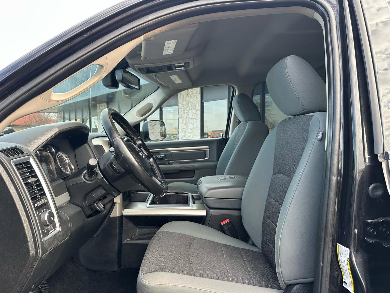 Used 2015 RAM 2500 Big Horn image 2