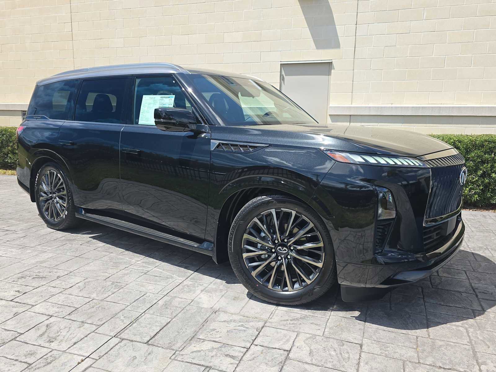 New 2026 INFINITI QX80 Autograph w/ Premium Cargo Package image 28