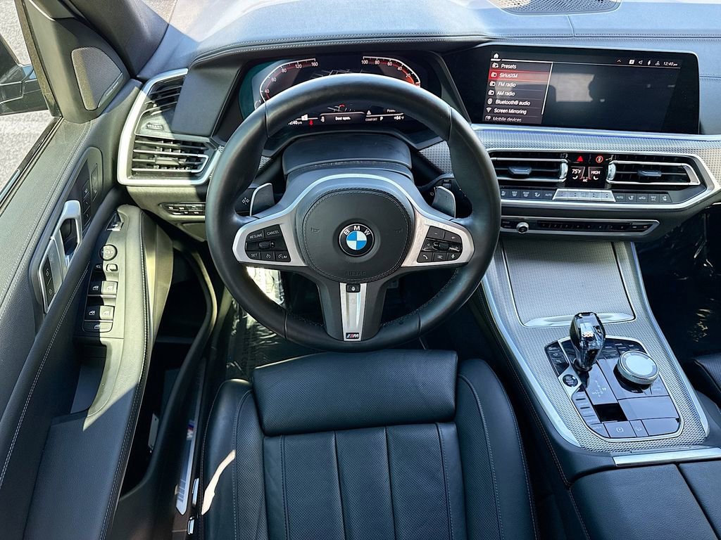 Used 2021 BMW X5 xDrive40i w/ M Sport Package image 18
