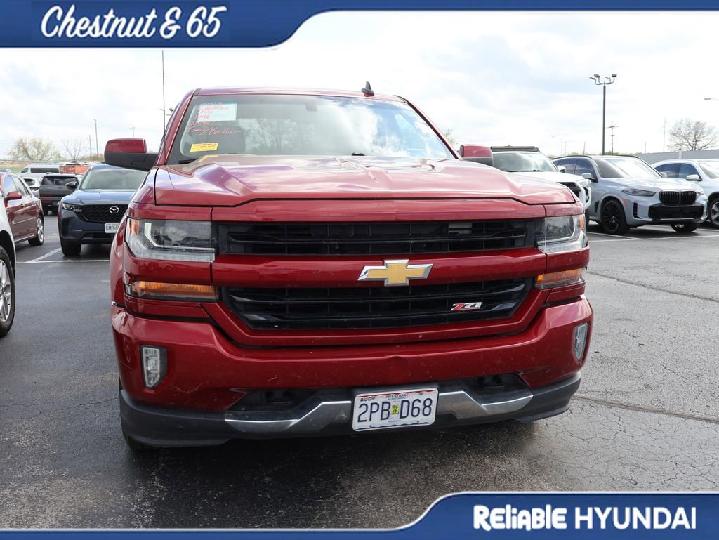 Used 2018 Chevrolet Silverado 1500 LT w/ All Star Edition image 4