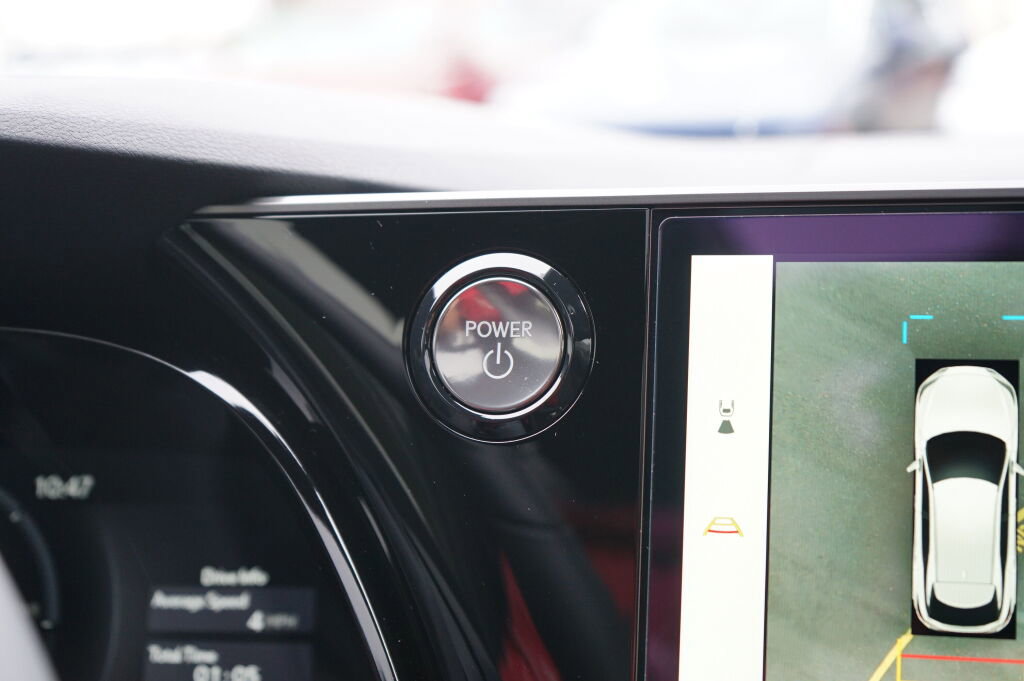 Used 2025 Lexus RX 450h 450h+ Luxury image 25