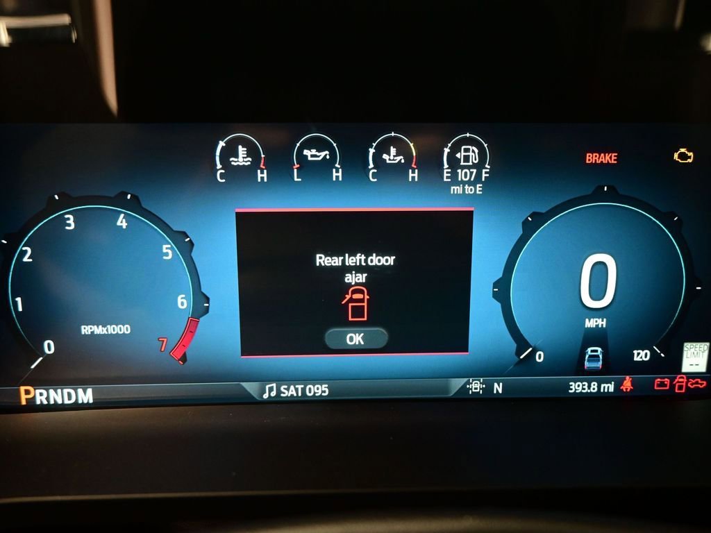 Used 2025 Ford F150 Lariat w/ Equipment Group 501A Mid image 15