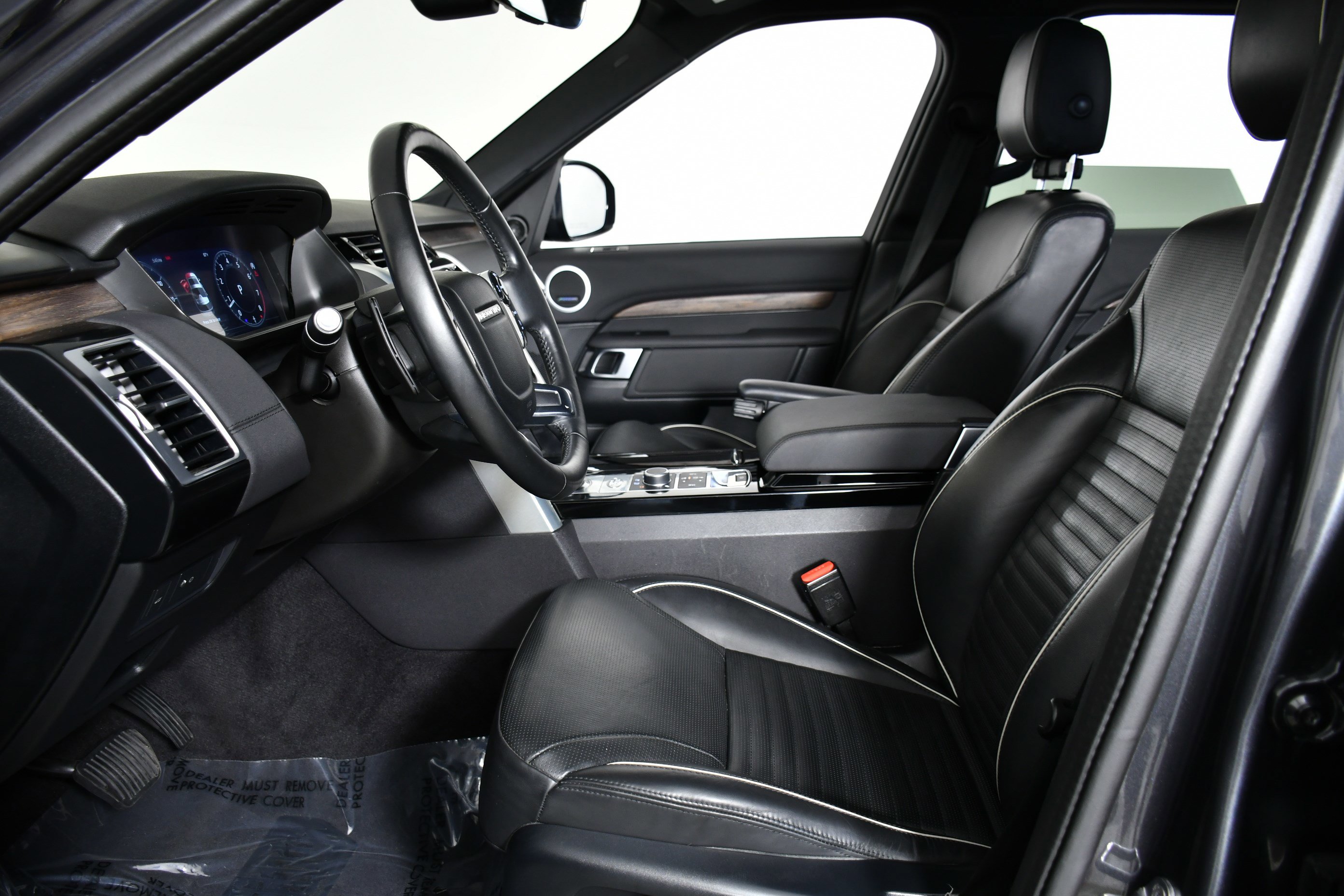 Used 2020 Land Rover Discovery HSE AWD/4WD image 22
