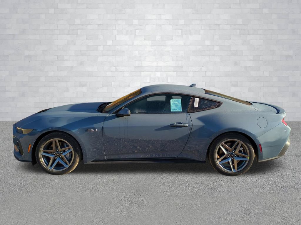 Used 2025 Ford Mustang GT Premium RWD image 9