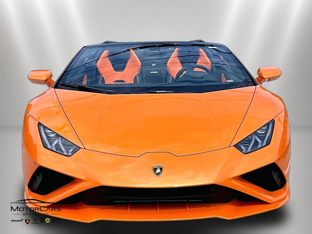 Used 2023 Lamborghini Huracan EVO RWD image 3