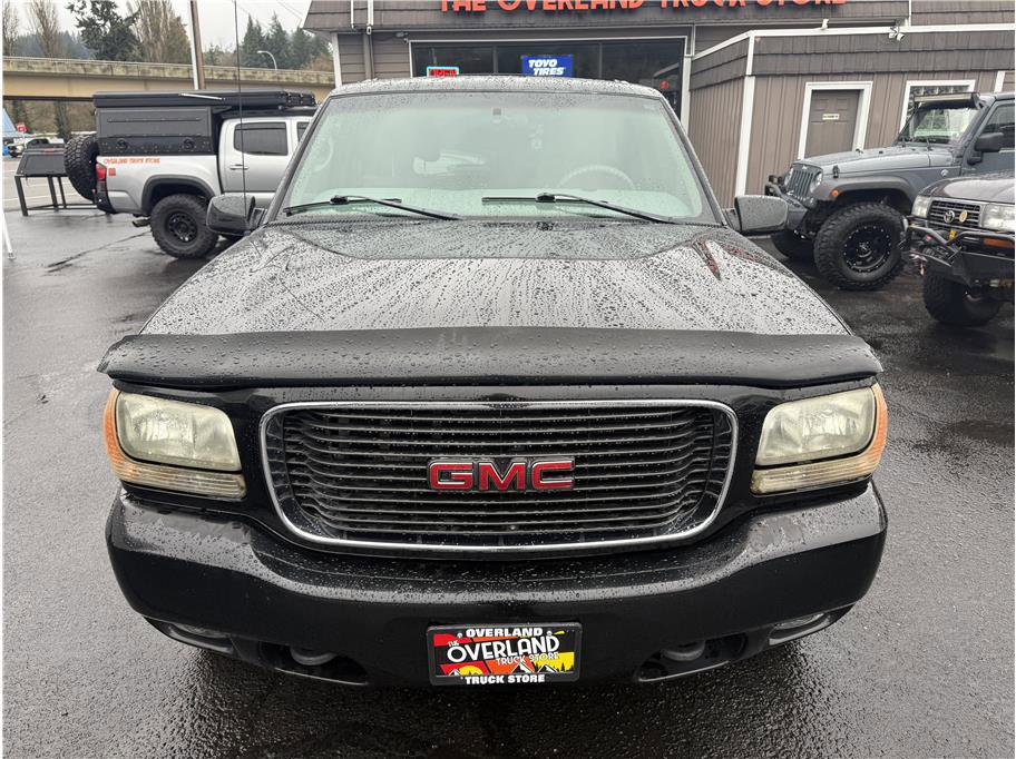 Used 1999 GMC Yukon Denali image 3