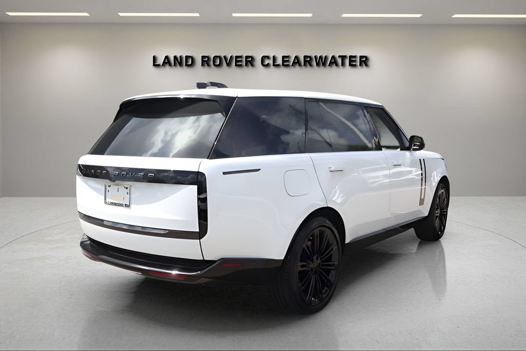 New 2026 Land Rover Range Rover Long Wheelbase SE AWD/4WD image 5