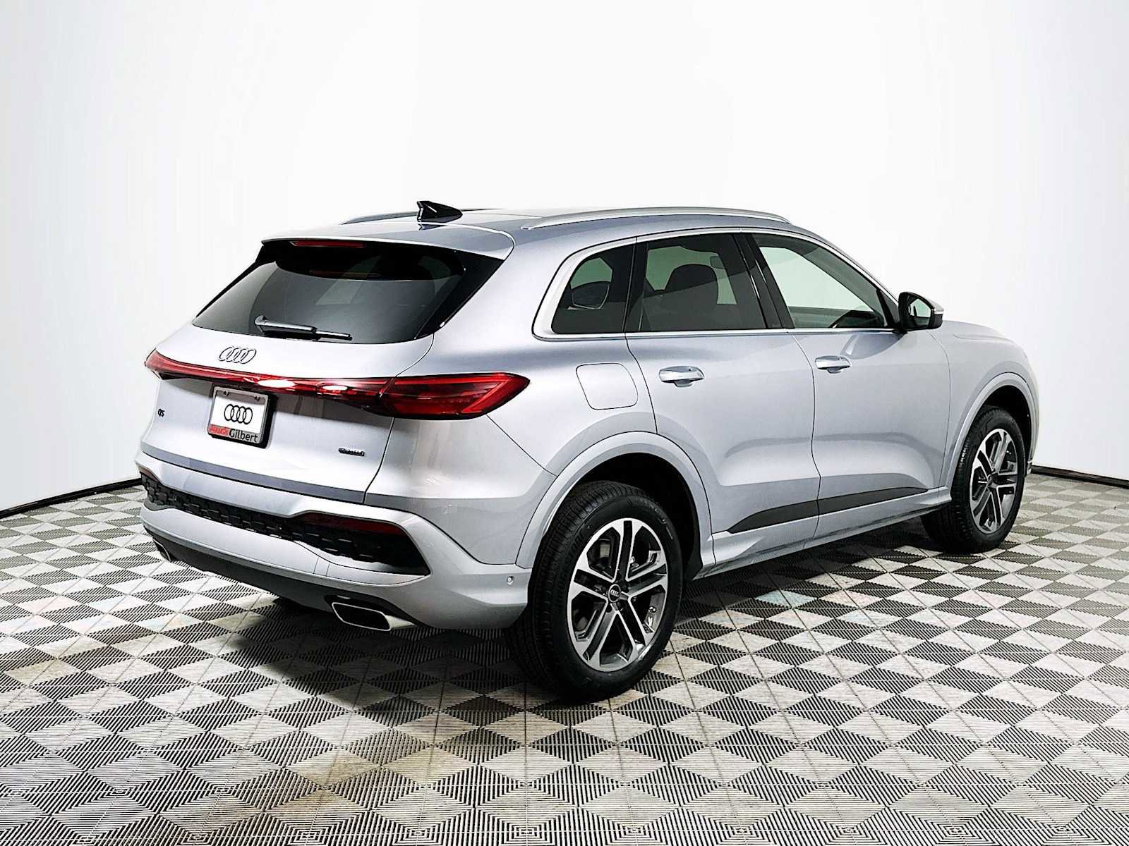 New 2025 Audi Q5 Premium image 7