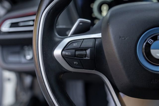 Used 2019 BMW i8 Coupe AWD/4WD image 32