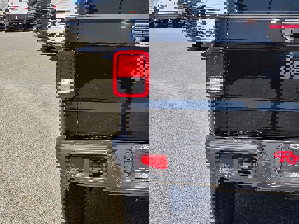 New 2026 Jeep Gladiator Sport image 6