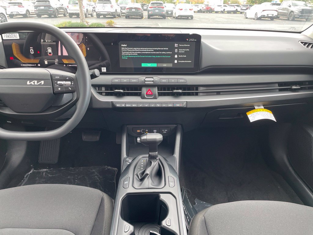 New 2026 Kia K4 FWD image 11