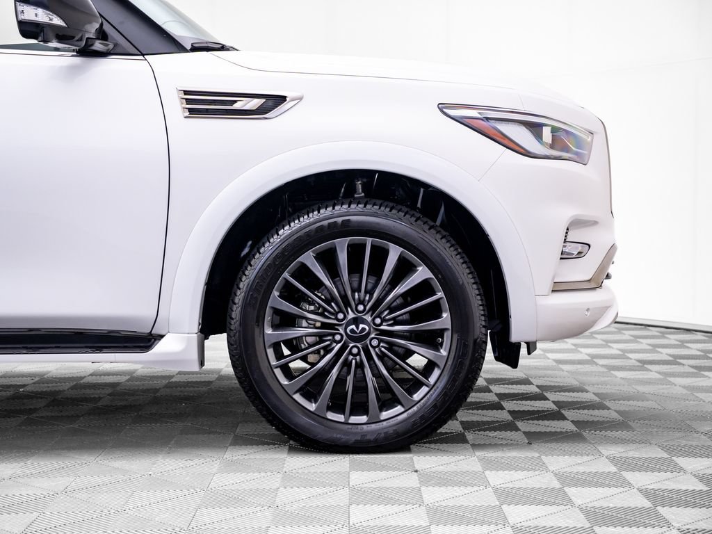 Certified 2024 INFINITI QX80 Sensory AWD/4WD image 37