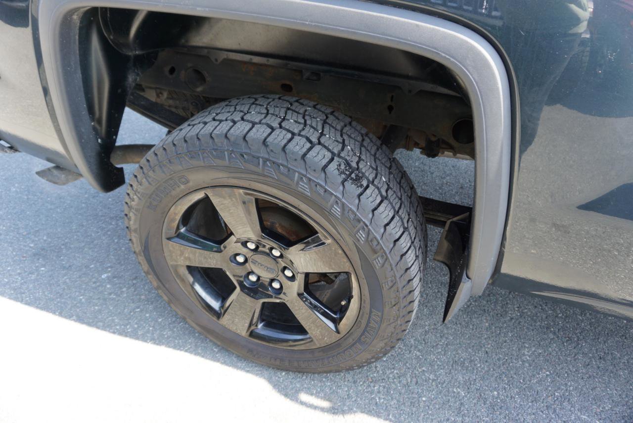 Used 2018 GMC Sierra 1500 4x4 Double Cab w/ Elevation Edition image 3