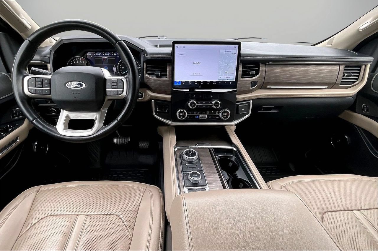 Used 2024 Ford Expedition Limited AWD/4WD image 15