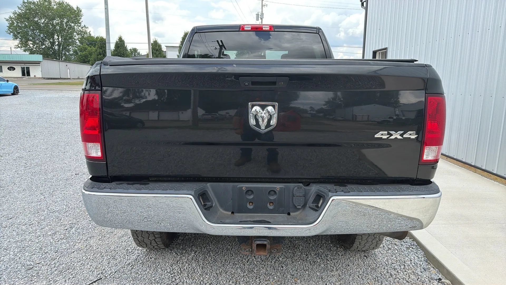 Used 2018 RAM 2500 Tradesman w/ Chrome Appearance Group AWD/4WD image 4