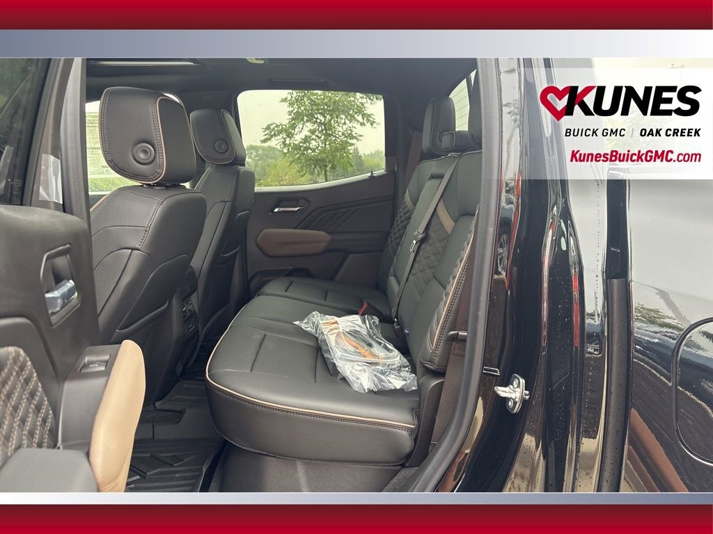 New 2026 GMC Canyon Denali image 25