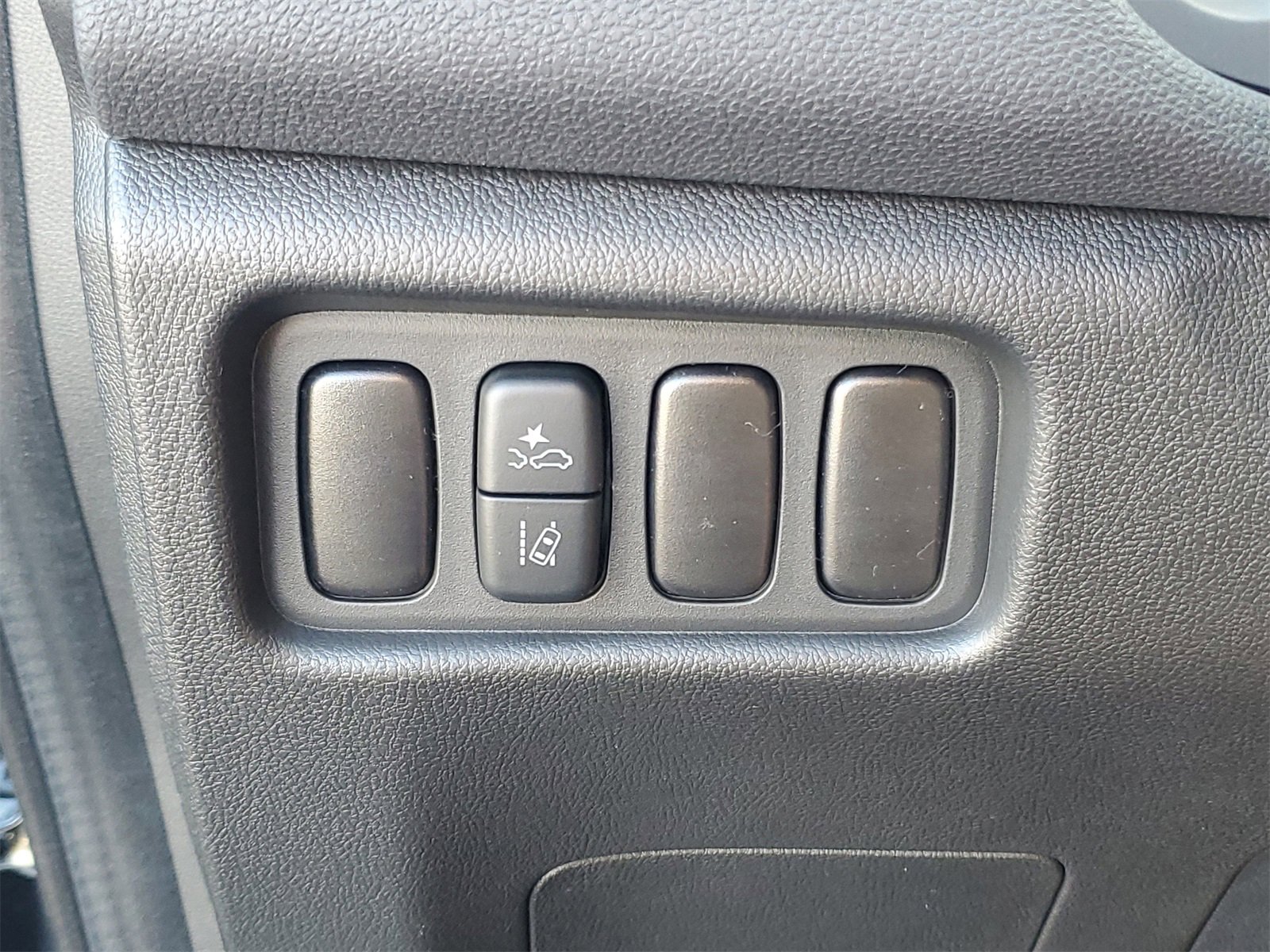 New 2025 Mitsubishi Outlander Sport LE image 19