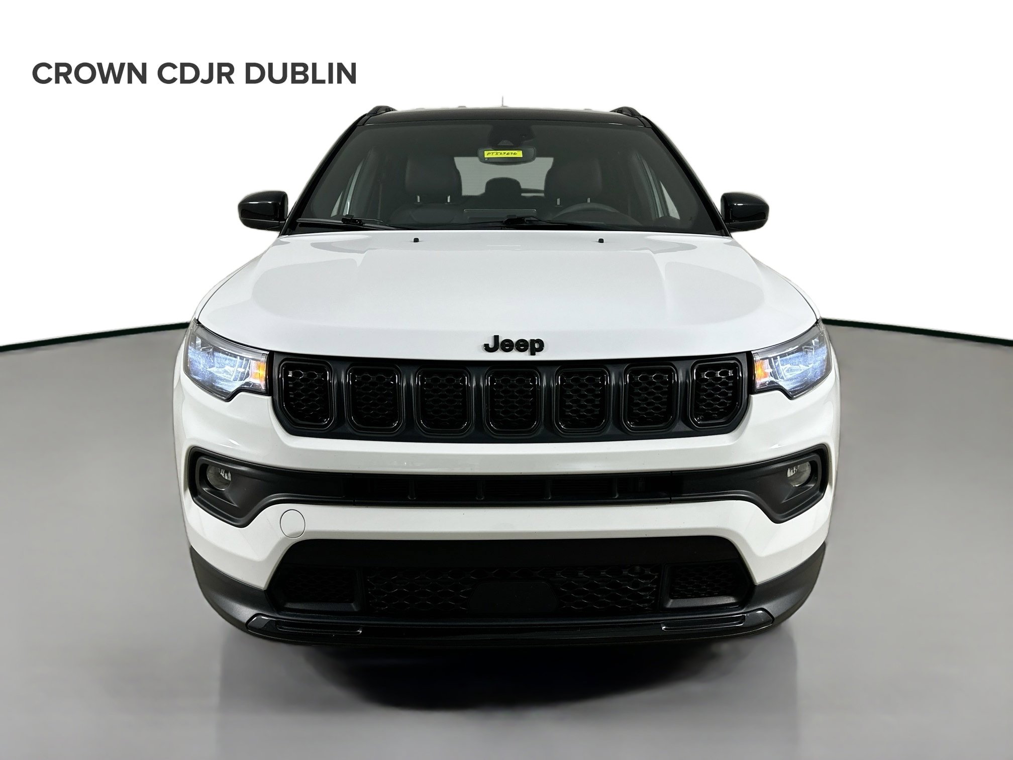 Certified 2023 Jeep Compass Latitude w/ Convenience Group AWD/4WD image 2