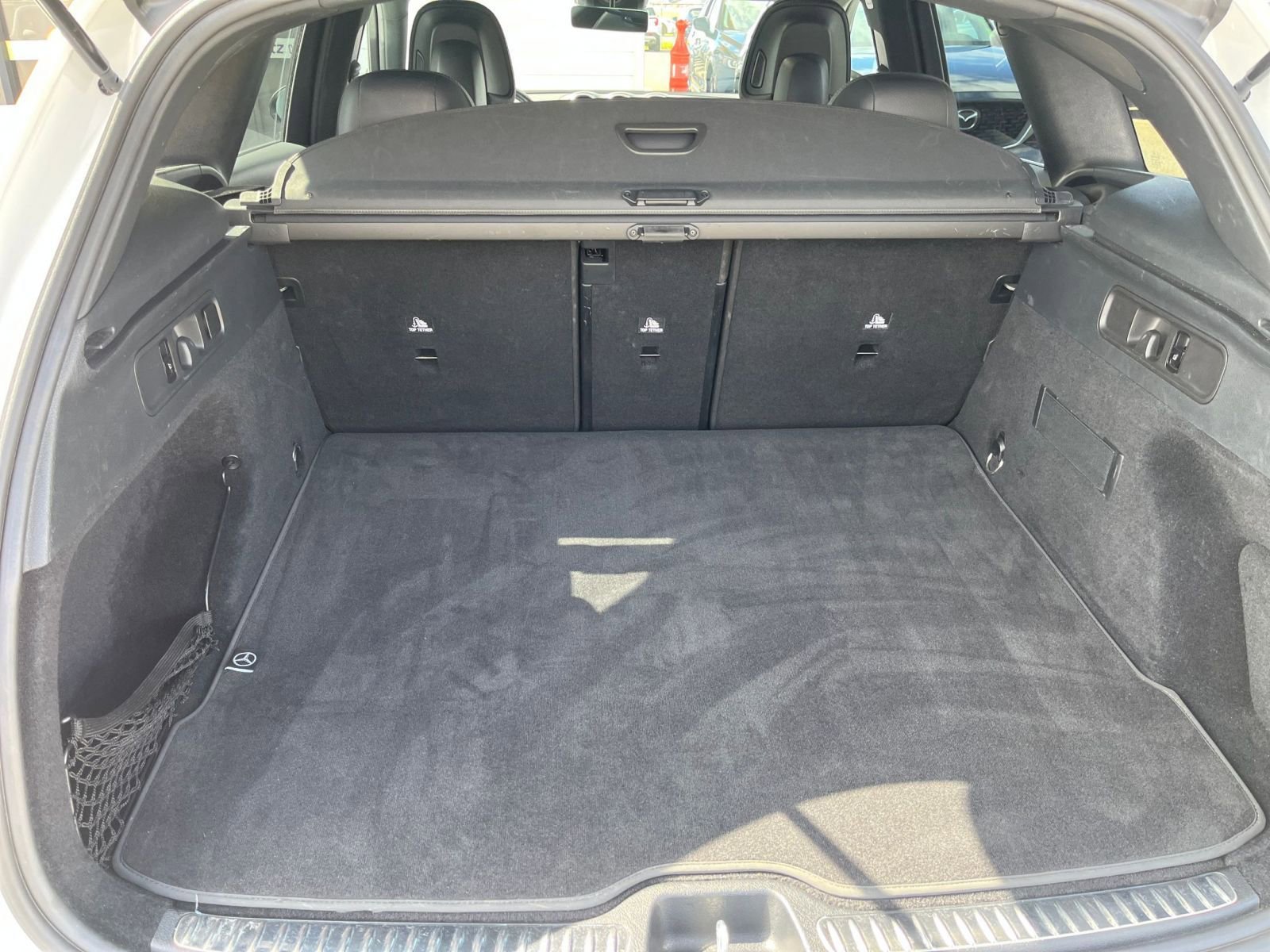 Used 2024 Mercedes-Benz GLC 300 GLC 300 image 32