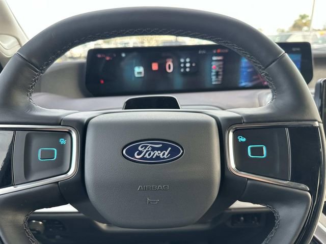 New 2025 Ford Expedition Platinum w/ Platinum Ultimate Package image 30