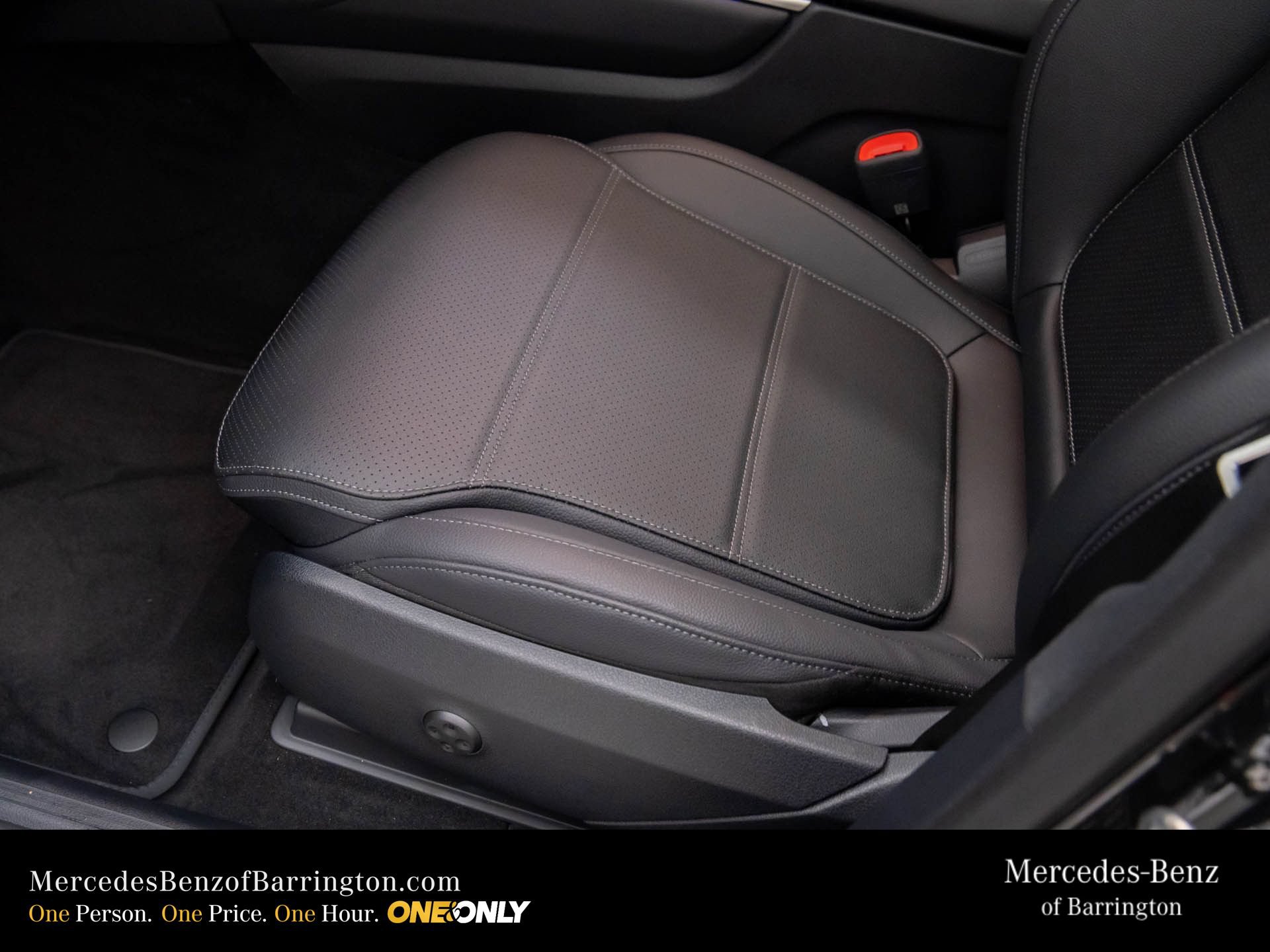 New 2026 Mercedes-Benz GLC 300 4MATIC image 18