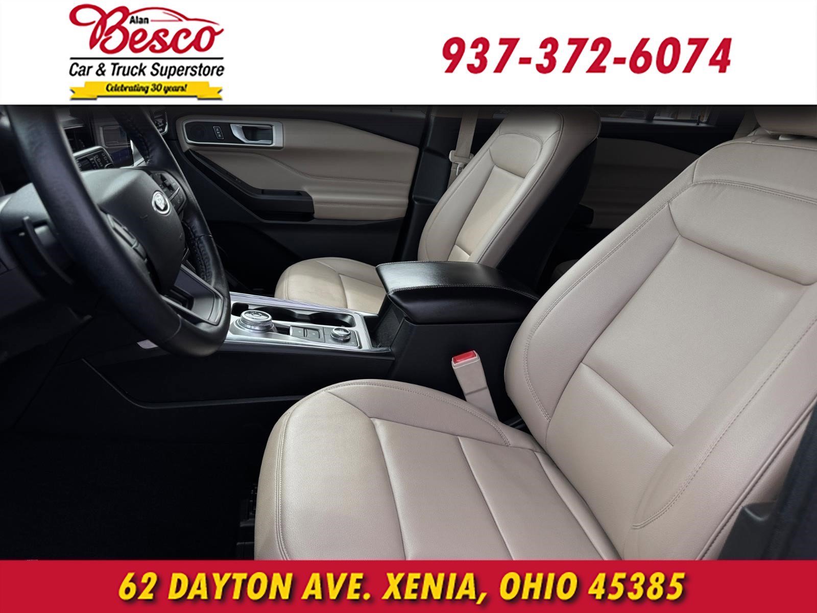 Used 2020 Ford Explorer XLT w/ Equipment Group 202A image 10