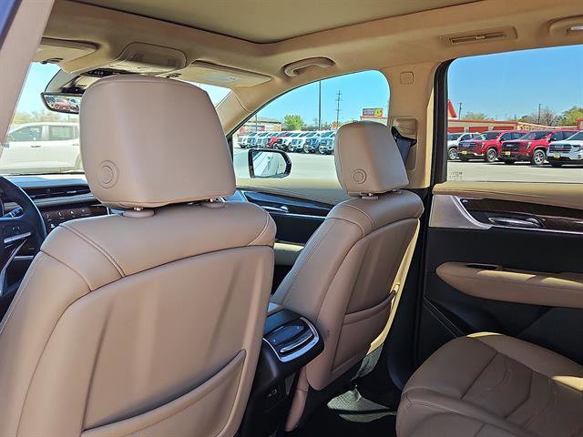 Certified 2021 Cadillac XT6 Premium Luxury w/ Platinum Package image 9