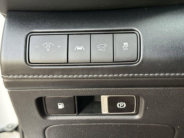 Used 2023 Hyundai Santa Fe Limited image 17