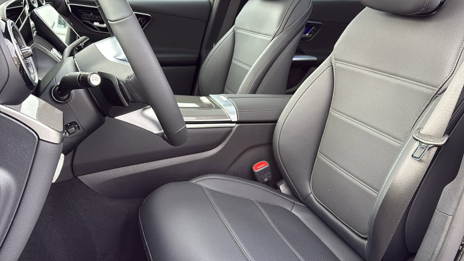 New 2026 Mercedes-Benz GLC 300 4MATIC image 27