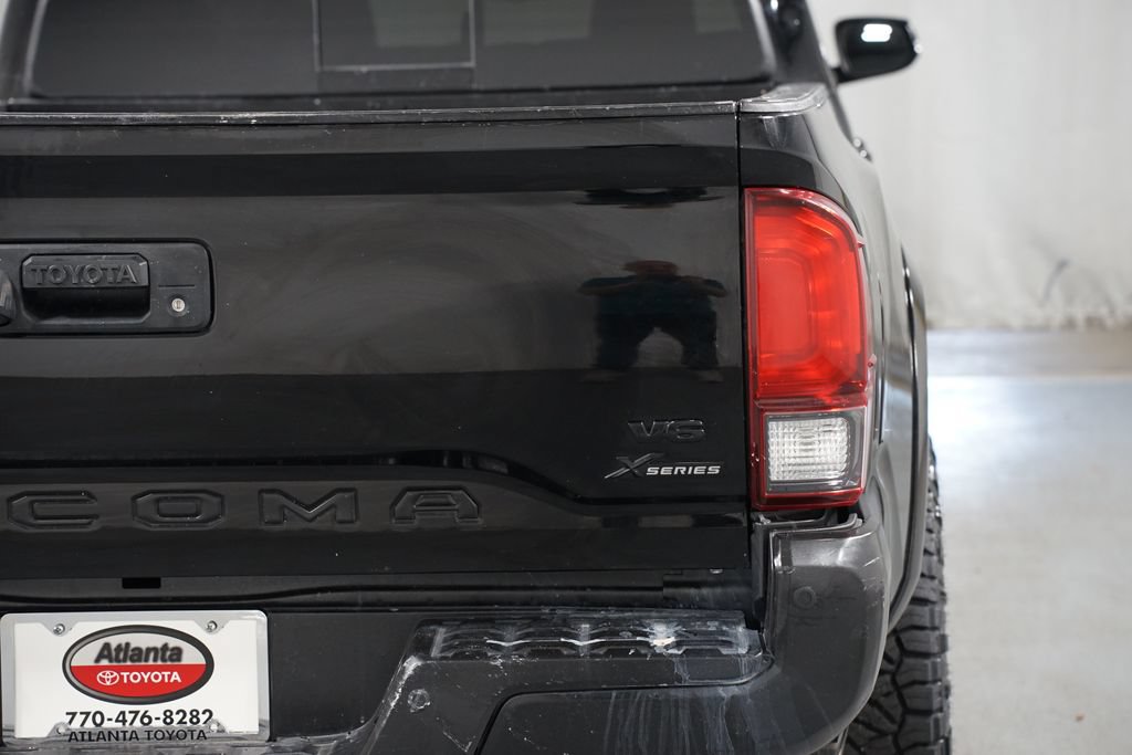 Certified 2023 Toyota Tacoma SR5 AWD/4WD image 10
