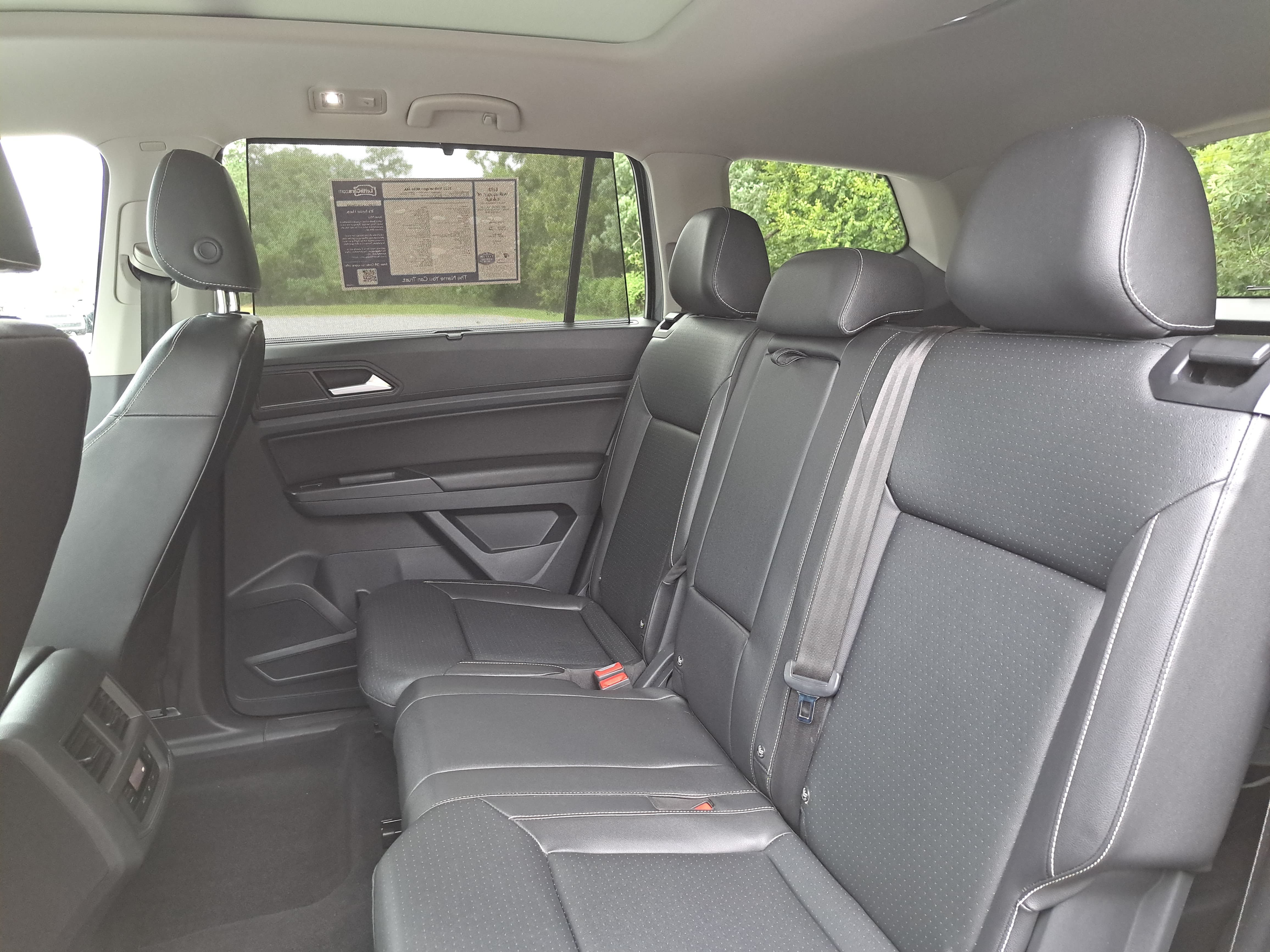Used 2021 Volkswagen Atlas SEL AWD/4WD image 16
