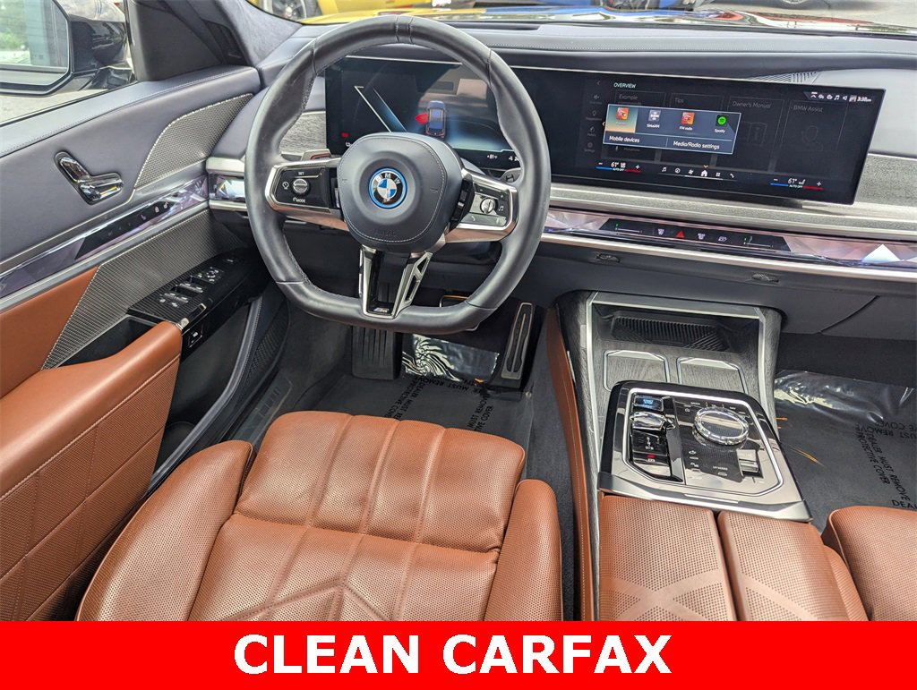 Used 2023 BMW i7 xDrive60 image 7