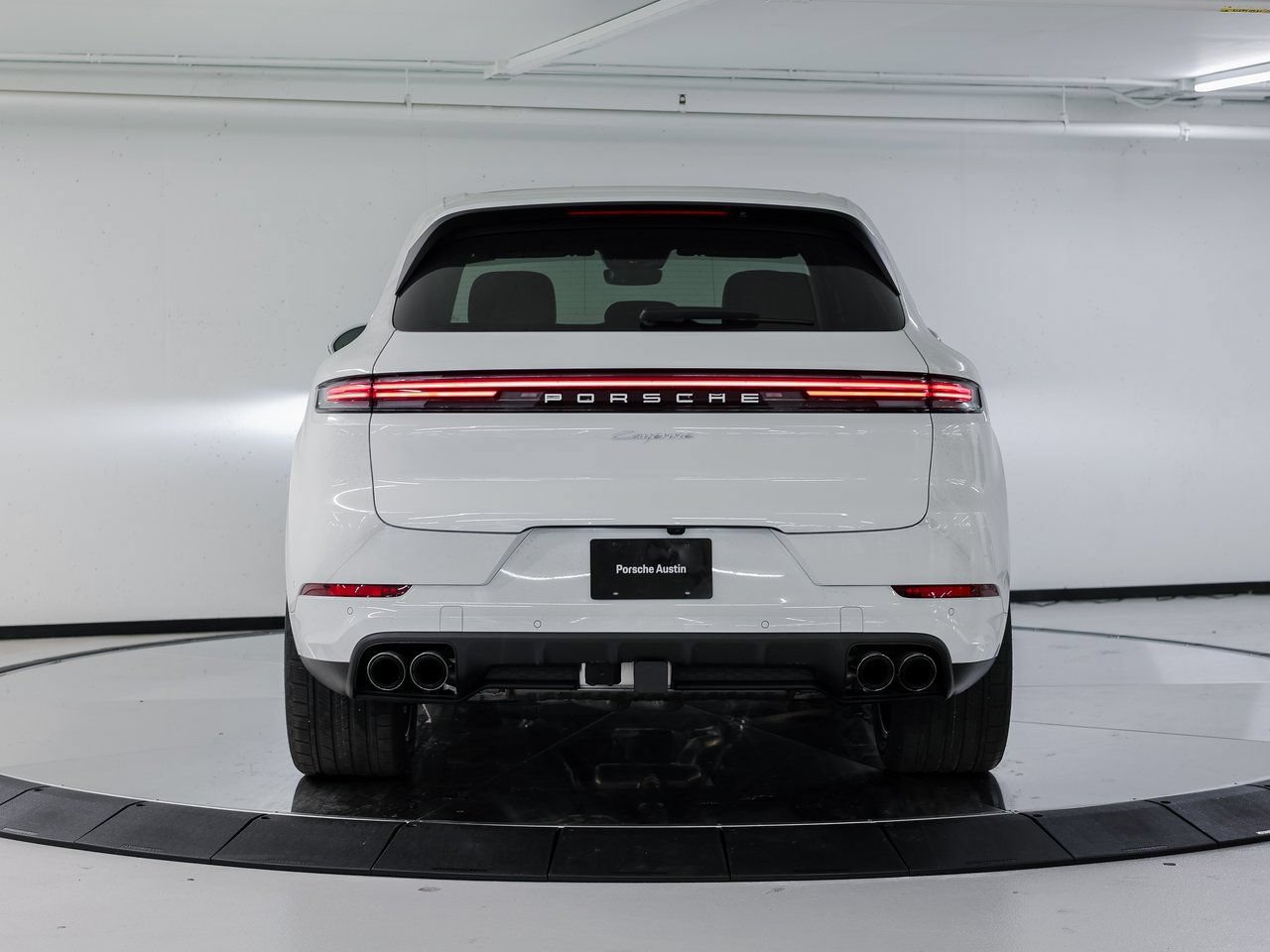 Certified 2026 Porsche Cayenne AWD/4WD image 6