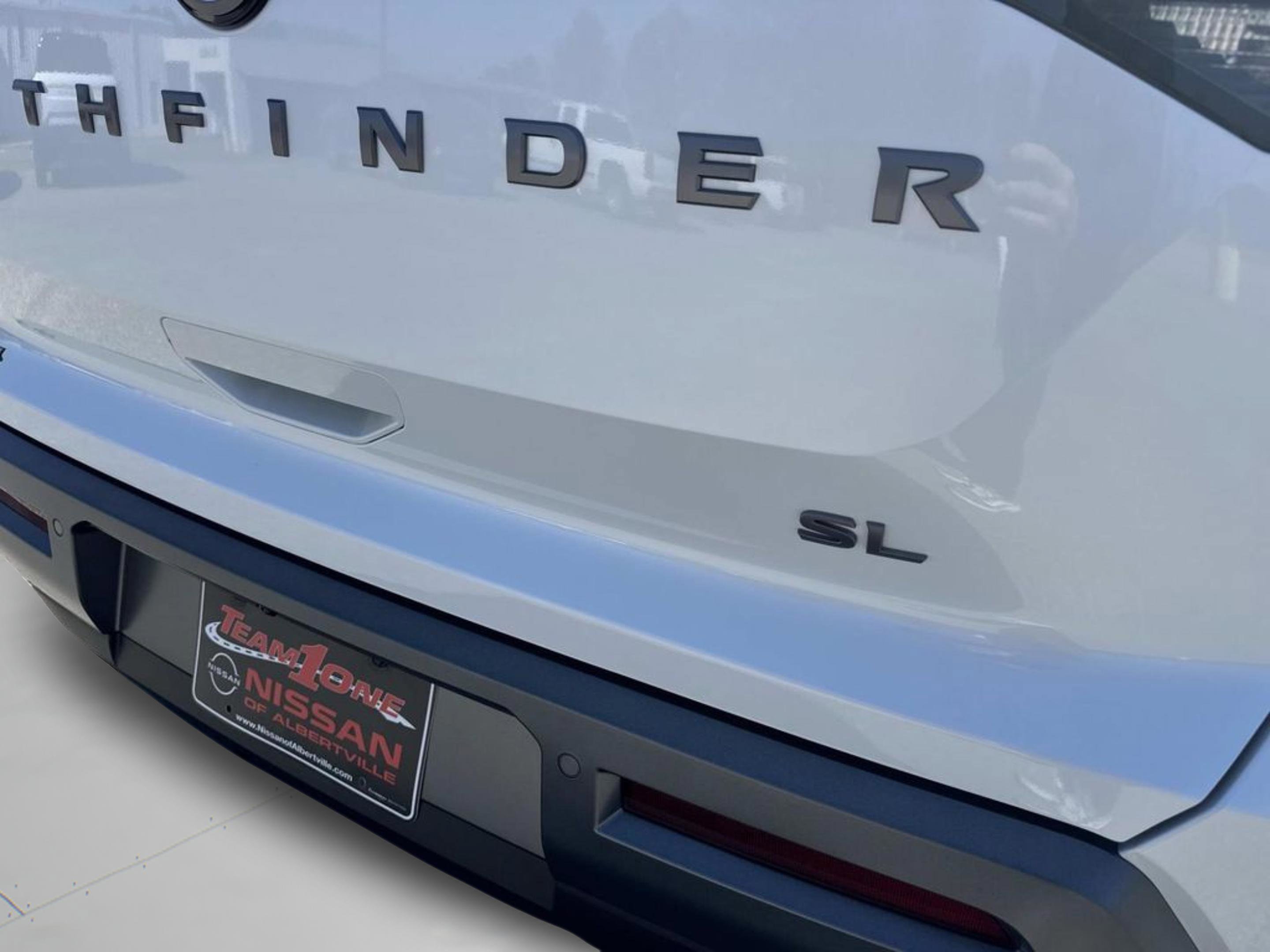 New 2026 Nissan Pathfinder SL image 21