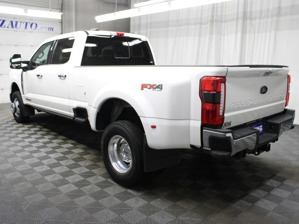 Used 2024 Ford F350 Lariat w/ Lariat Ultimate Package AWD/4WD image 7