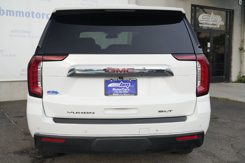 Used 2024 GMC Yukon SLT RWD image 6
