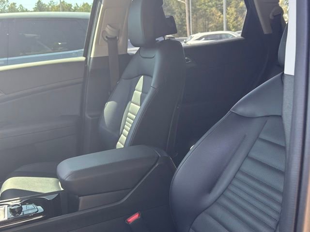 Used 2025 Kia Sportage SX image 36