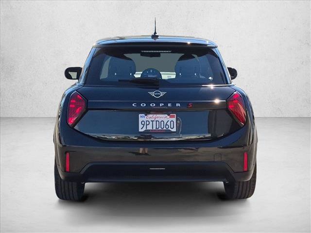 Used 2025 MINI Cooper S FWD image 7
