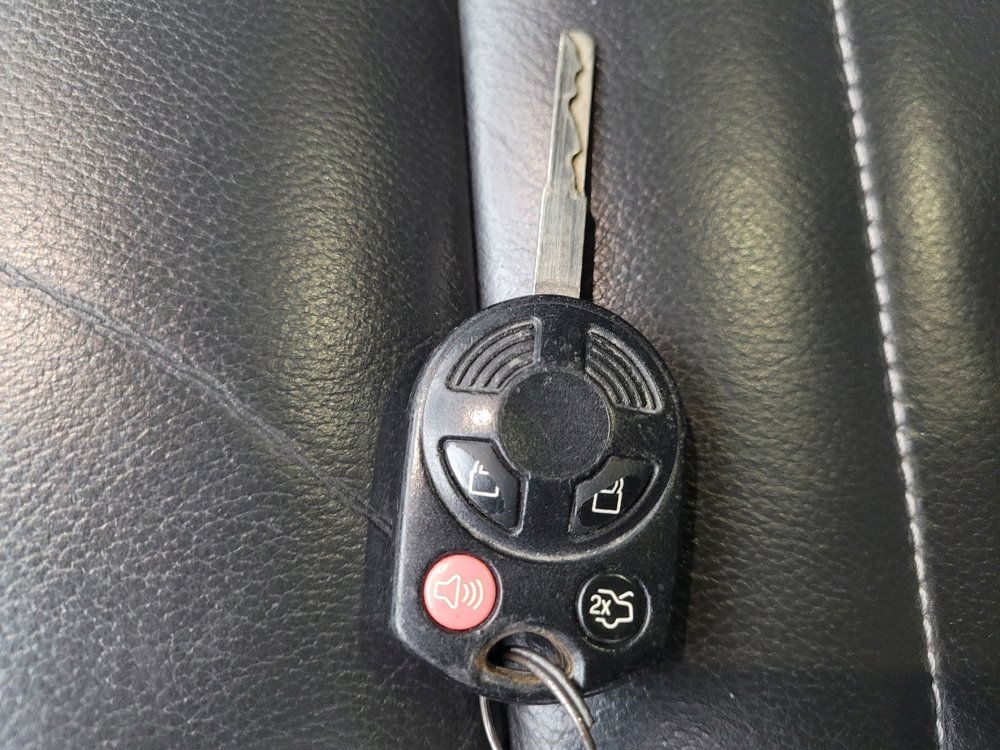 Used 2016 Ford Escape SE w/ SE Leather Comfort Package AWD/4WD image 32
