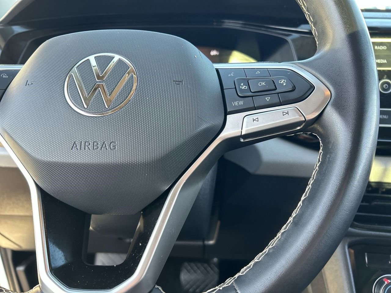 Certified 2023 Volkswagen Taos S image 21