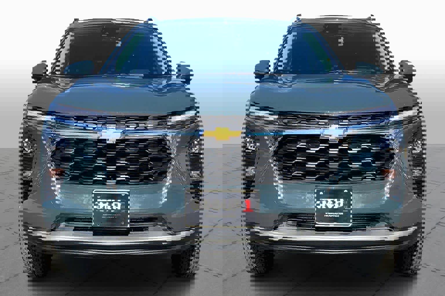 Certified 2025 Chevrolet Trax LT w/ Driver Confidence Package image 3