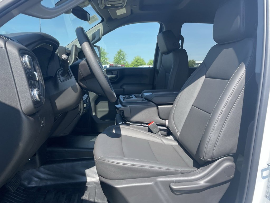 New 2025 GMC Sierra 2500 Pro w/ Convenience Package image 10
