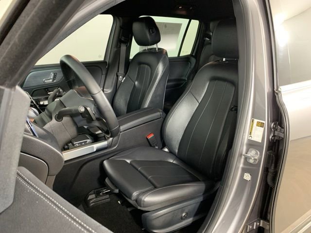 Used 2023 Mercedes-Benz EQB 300 4MATIC image 29