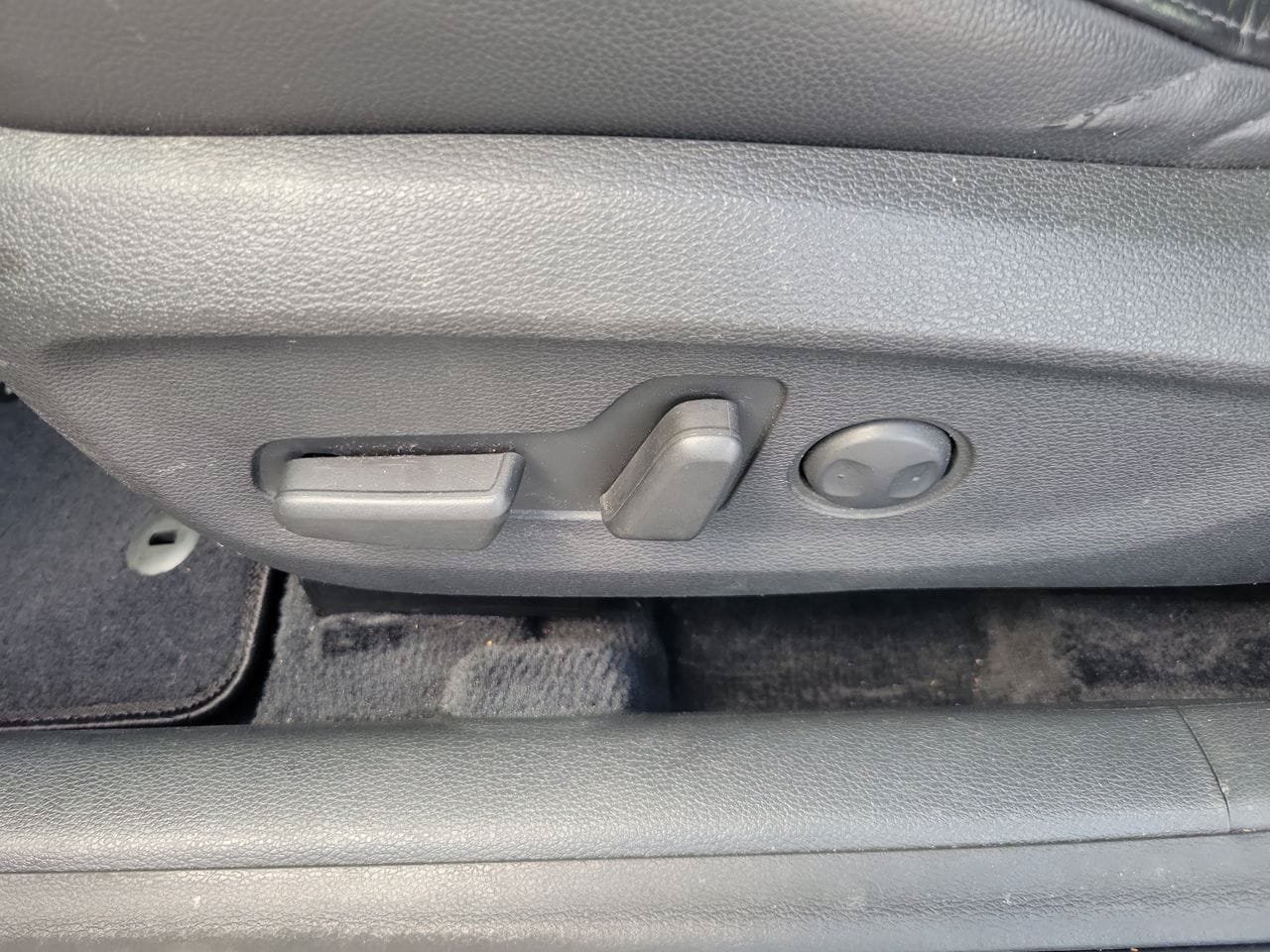 Used 2018 Hyundai Sonata Sport FWD image 17