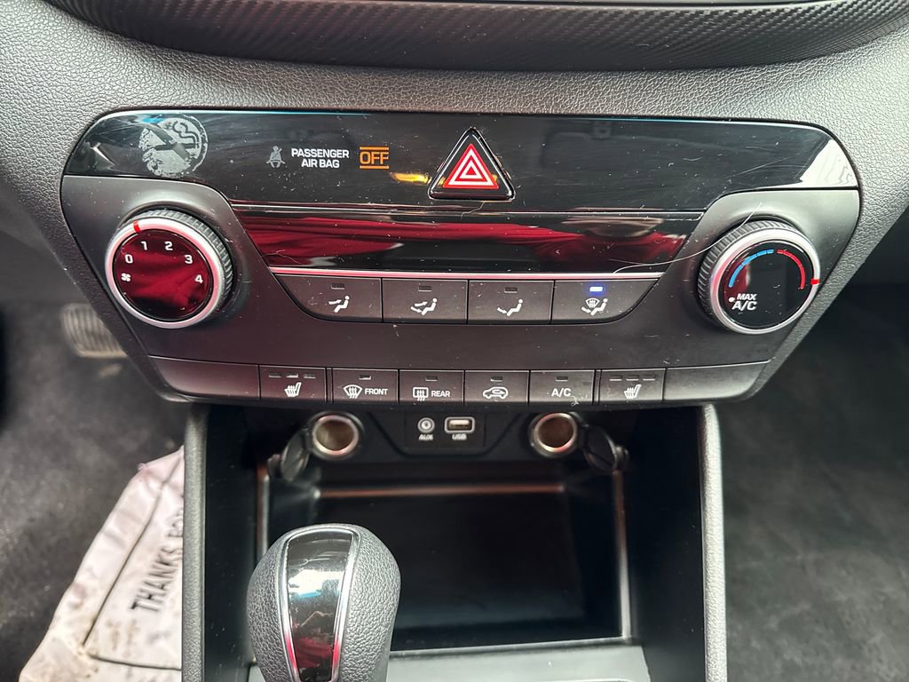 Used 2020 Hyundai Tucson Value w/ Cargo Package image 23
