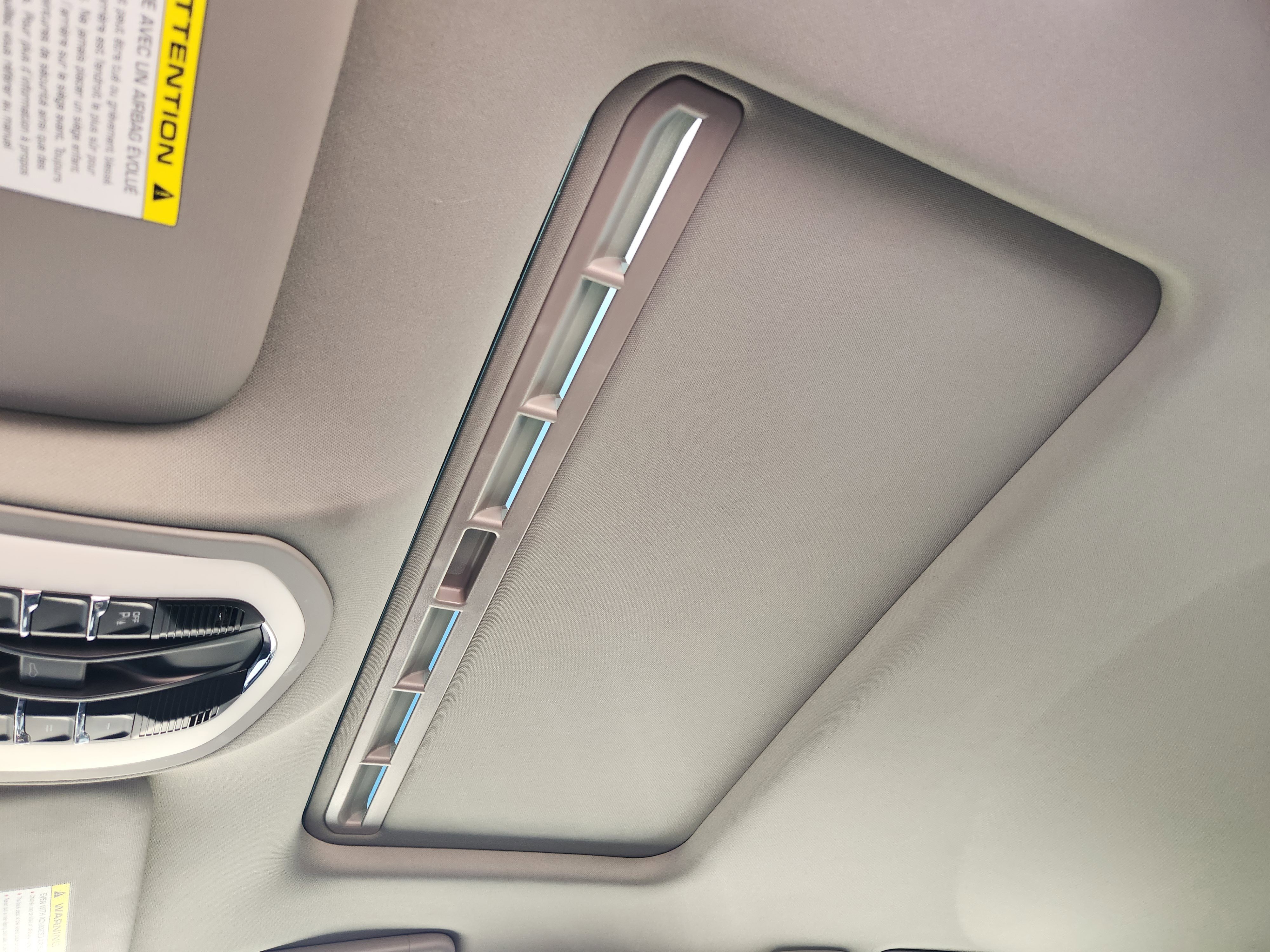 Used 2015 Porsche Panamera S image 18