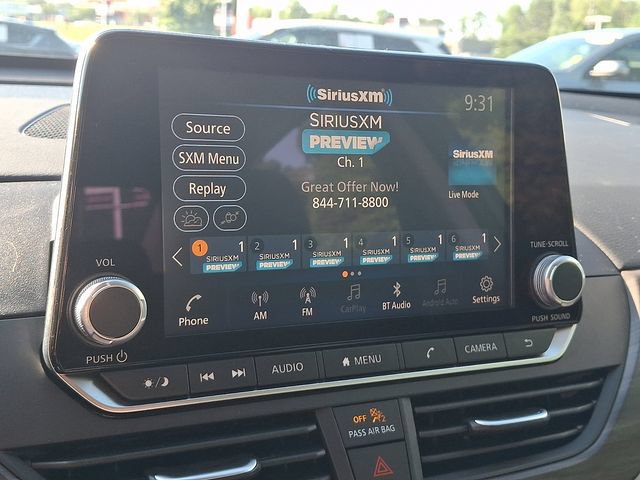 Used 2025 Nissan Altima 2.5 SV AWD/4WD image 16