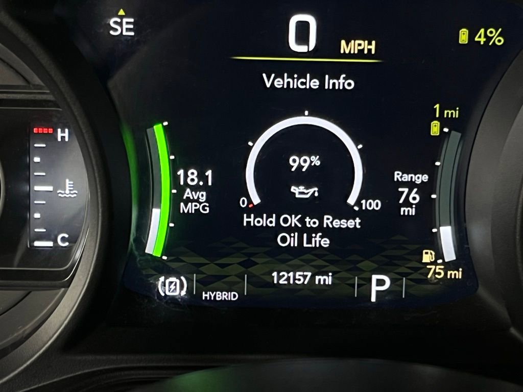 Used 2025 Jeep Wrangler Unlimited Sahara w/ Safety Group image 16