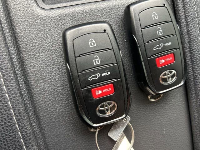 Used 2024 Toyota Grand Highlander XLE image 23