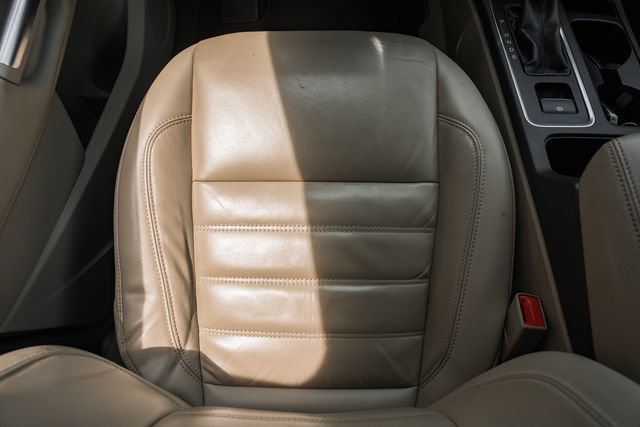 Used 2017 Ford Escape Titanium FWD image 37